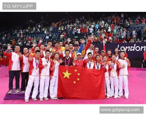 杭州羽毛球队在总决赛积分榜上以70分稳居第一展现强大实力