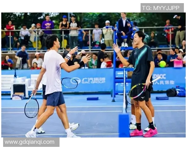 实时新闻南京网球队在网球比赛中创下新高经验排名引发热议